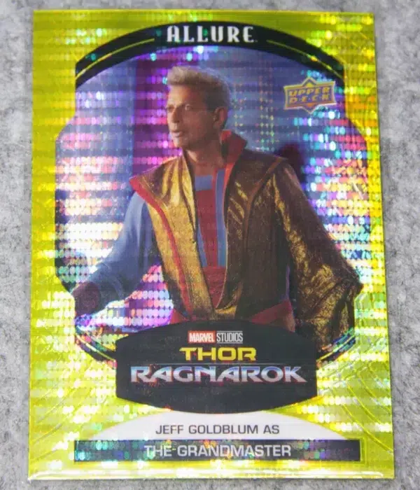 2022 Jeff Goldblum as The Grandmaster #65 Upper Deck Marvel Allure Thor Ragnarok Yellow Taxi - front