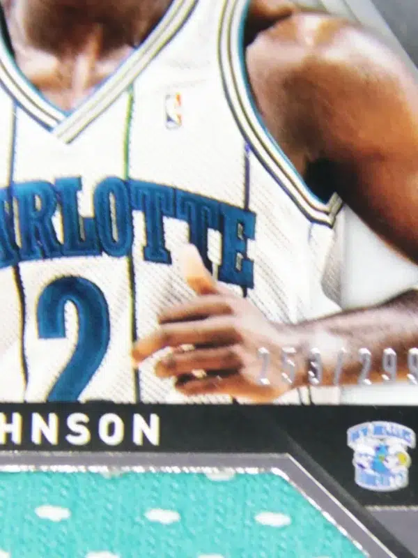 2013-14 Larry Johnson #7 Panini Titanium Titanic Threads Jumbo Patch SN#253 - detail