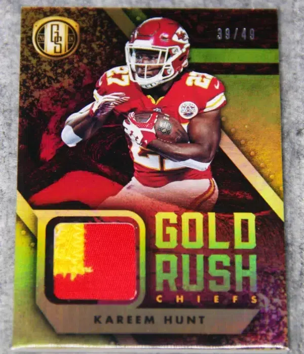 2018 Kareem Hunt #GR-12 Panini Gold Standard Gold Rush Patch Prime SN#39 - front