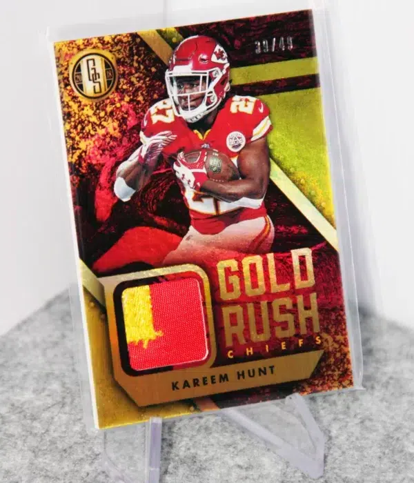2018 Kareem Hunt #GR-12 Panini Gold Standard Gold Rush Patch Prime SN#39 - stand