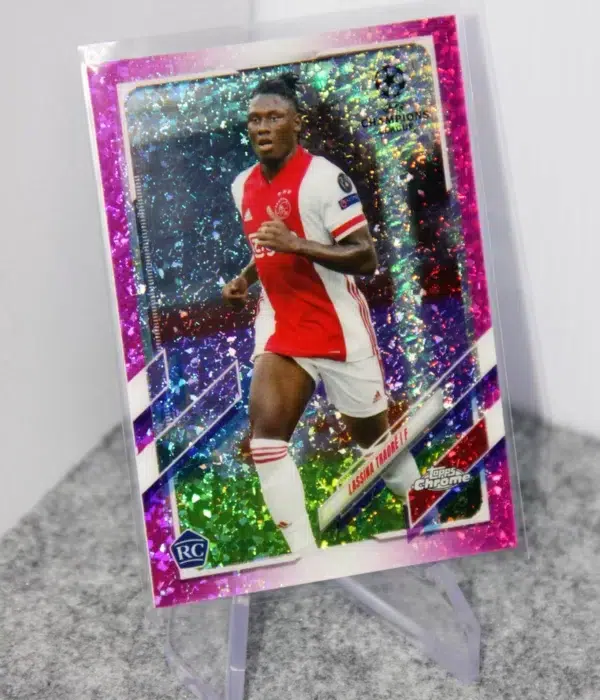 2020-21 Lassina Traore #60 Topps Chrome UEFA Champions League Pink Refractor SN#125 - stand
