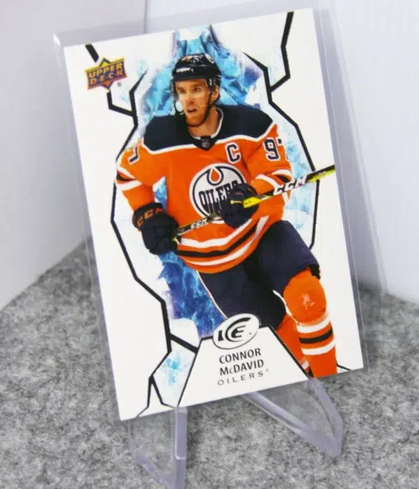2021-22 Connor McDavid #20 Upper Deck Ice - stand
