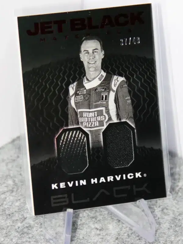 2021 Kevin Harvick #JBM-KH Panini Nascar Jet Black Materials Dual Relic Red SN#37 - stand