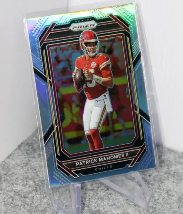 2022 Patrick Mahomes II #139 Panini Prizm Silver Prizm - stand