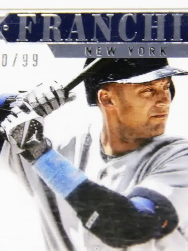 2014 Derek Jeter #8 Panini National Treasures Franchise Materials Patch SN#40 - detail