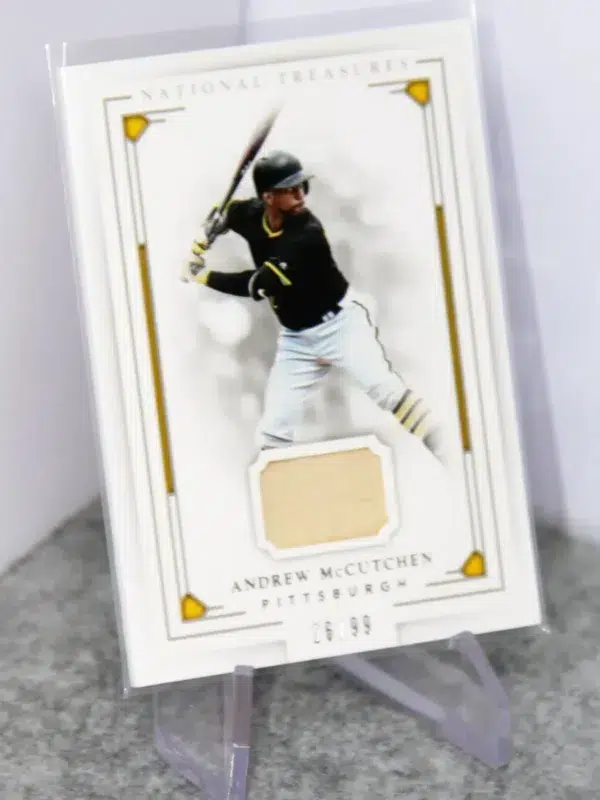 2016 Andrew McCutchen #130 Panini National Treasures Bat Relic SN#26 - stand
