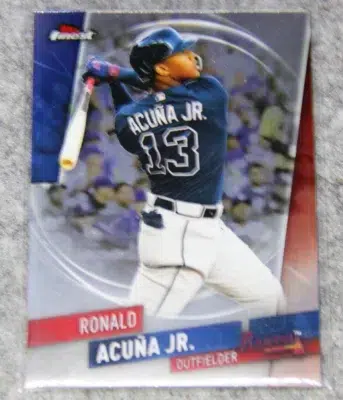 2019 Ronald Acuna Jr. #33 Topps Finest - front