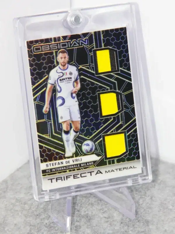 2021-22 Stefan De Vrij #TM-SDV Panini Obsidian Trifecta Material Electric Etch Triple Patch SN#09 - stand