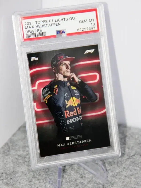 2021 Max Verstappen Topps Formule 1 Lights Out Drivers PSA 10 GEM MT - stand