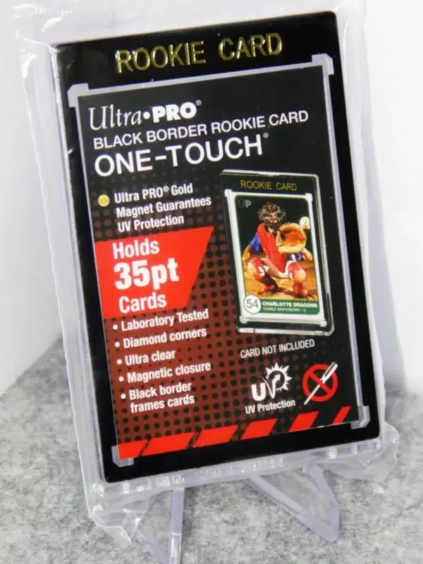 Ultra PRO One-Touch Magnetic Holder 35pt Black Border Rookie Gold - stand