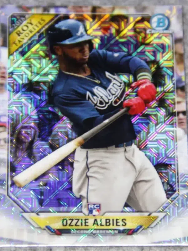 2018 Ozzie Albies #ROYF-OA Topps Bowman Chrome Rookie Of The Year Favorites Mojo RC - front
