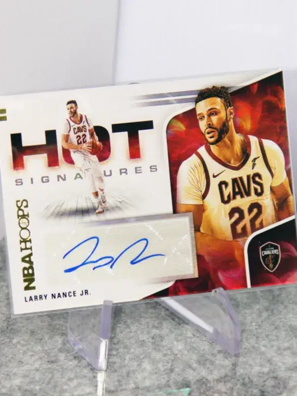 2020-21 Larry Nance Jr. #HS-LNJ Panini NBA Hoops Hot Signatures - stand