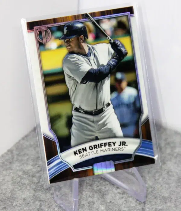 2022 Ken Griffey Jr. #78 Topps Tribute - stand