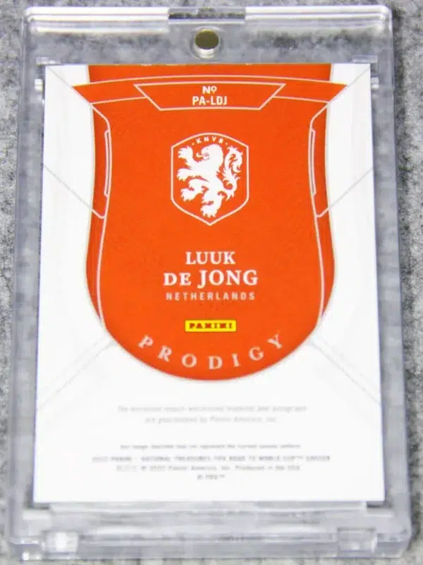 2022 Luuk de Jong #PA-LDJ Panini National Treasures World Cup Prodigy Sapphire Autograph SN#9 - back