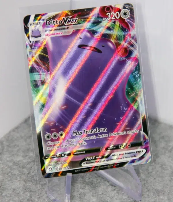 2021 Ditto VMAX 051072 Pokemon Sword & Shield Shining Fates Ultra Rare Holo - stand