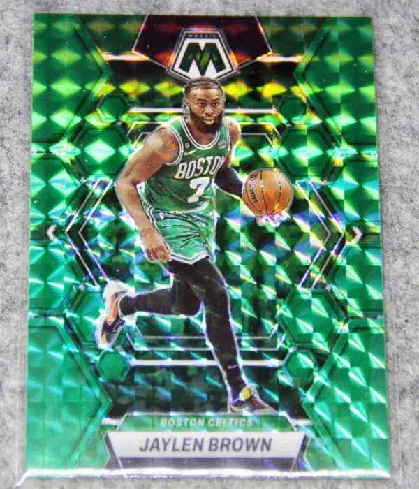 2022-23 Jaylen Brown #9 Panini Mosaic Green Prizm Parallel - front