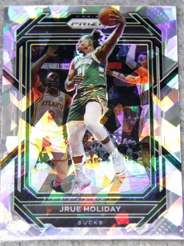 2022-23 Jrue Holiday #113 Panini Prizm Cracked Ice Prizm - front
