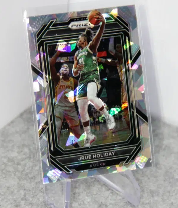 2022-23 Jrue Holiday #113 Panini Prizm Cracked Ice Prizm - stand