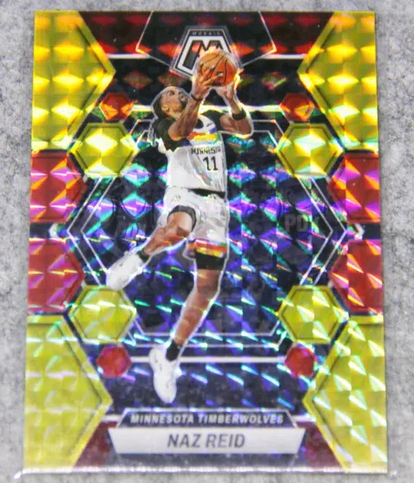 2022-23 Naz Reid #108 Panini Mosaic Red Yellow Fusion Choice Prizm SN#18 - front