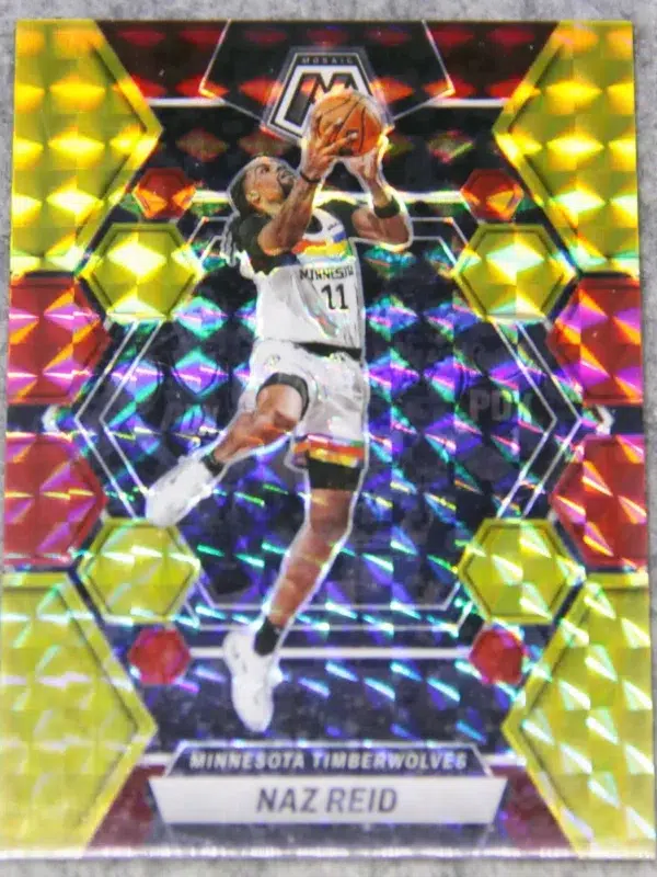 2022-23 Naz Reid #108 Panini Mosaic Red Yellow Fusion Choice Prizm SN#18 - front