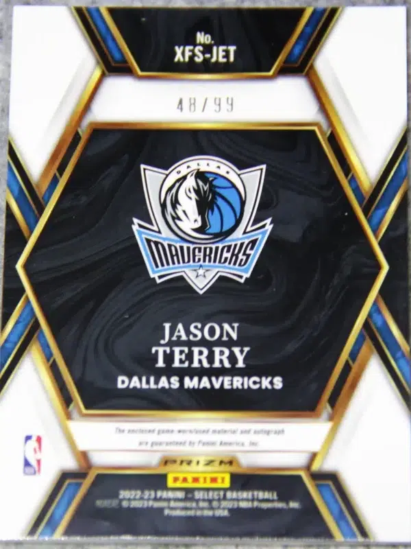 2021-22 Jason Terry #XFS-JET Panini Select X-Factor Memorabilia Signatures Purple Prizm SN#48 - back