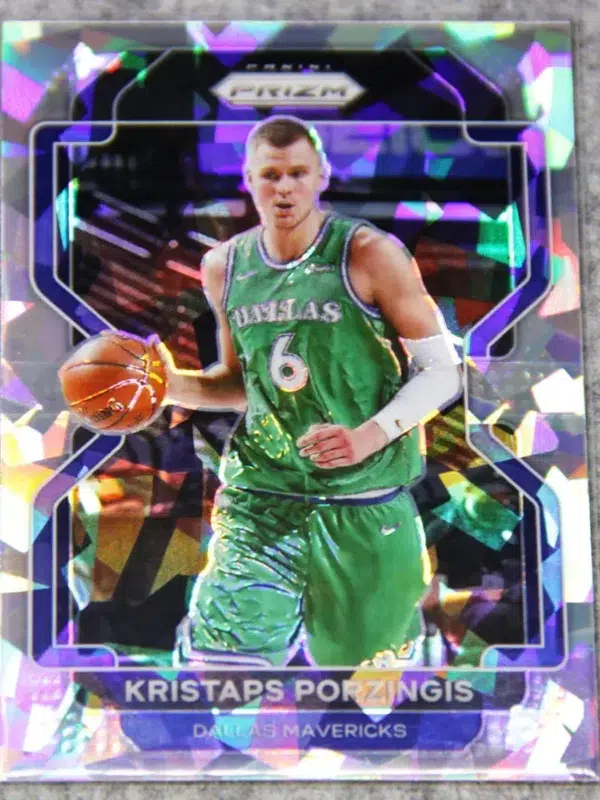 2021-22 Kristaps Porzingis #74 Panini Prizm Silver Cracked Ice Prizm - front