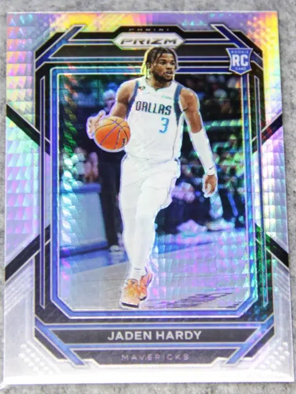 2022-23 Jaden Hardy #226 Panini Prizm Silver Prizm RC - front