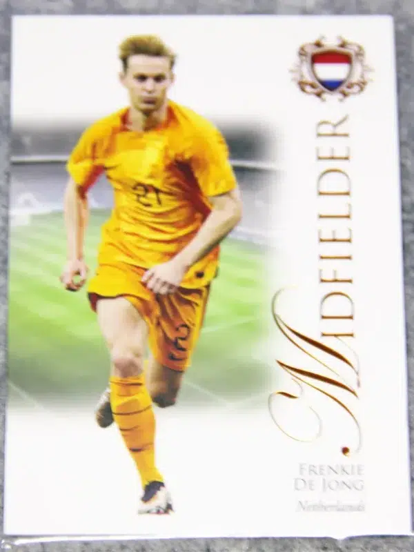 2023 Frenkie de Jong #037 Futera Unique Football Midfielder Orange SN#34 - front