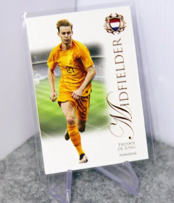2023 Frenkie de Jong #037 Futera Unique Football Midfielder Orange SN#34 - stand