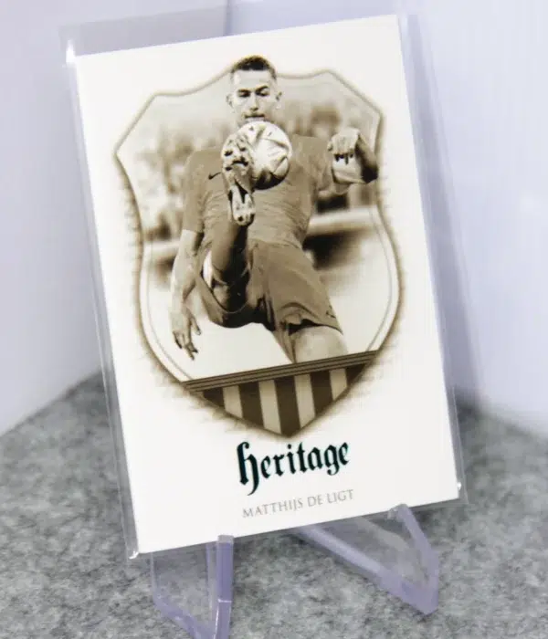 2023 Matthijs de Ligt #HG010 Futera Unique Football Heritage Turquoise SN#15 - stand