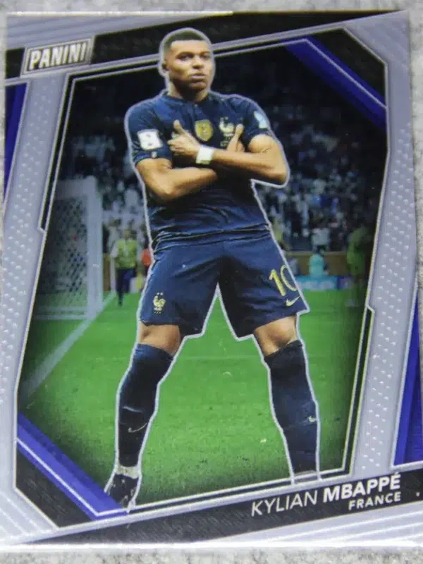 2023 Kylian Mbappe #75 Panini The National VIP - front