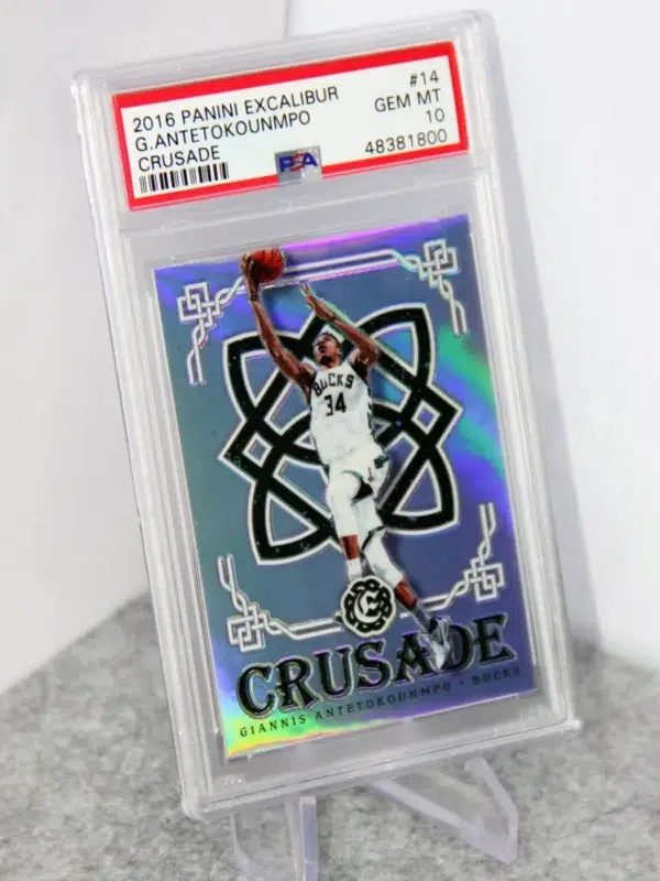 2016-17 Giannis Antetokounmpo #14 Panini Excalibur Crusade Holo Prizm PSA 10 GEM MT - stand