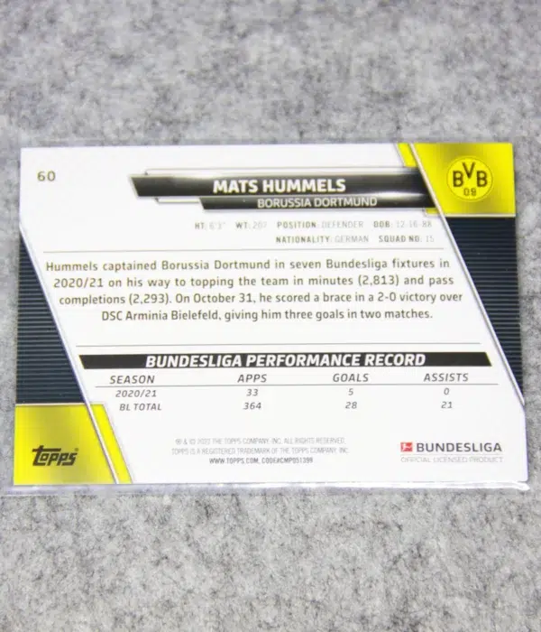 2021-22 Mats Hummels #60 Topps Bundesliga Speckle Foil - back