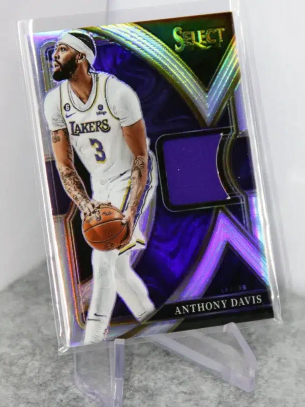 2022-23 Anthony Davis #SS-AD Panini Select Selective Swatches Silver Prizm - stand