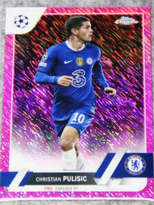 2022-23 Christian Pulisic #144 Topps Chrome UEFA Champions League Pink Shimmer Refractor SN#217 - front