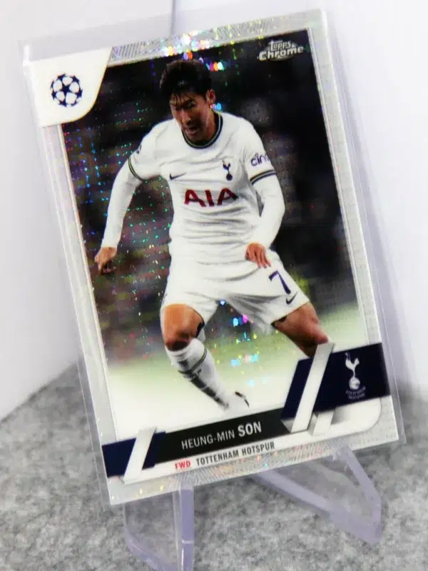 2022-23 Heung-Min Son #199 Topps Chrome UEFA Champions League Pulsar Refractor - stand