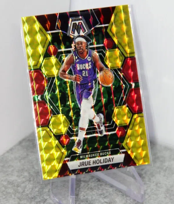 2022-23 Jrue Holiday #158 Panini Mosaic Choice Fusion Red Yellow Prizm SN#42 - stand