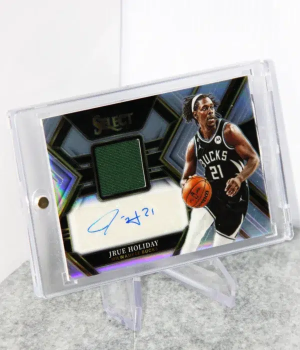 2022-23 Jrue Holiday #AM-JRH Panini Select Autographed Memorabilia Purple Prizm SN#7 - stand