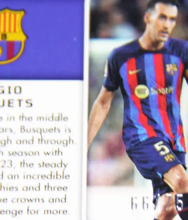 2022-23 Sergio Busquets #ER-SBQ Panini Obsidian Eruption Relic Electric Etch Orange SN#66 - detail
