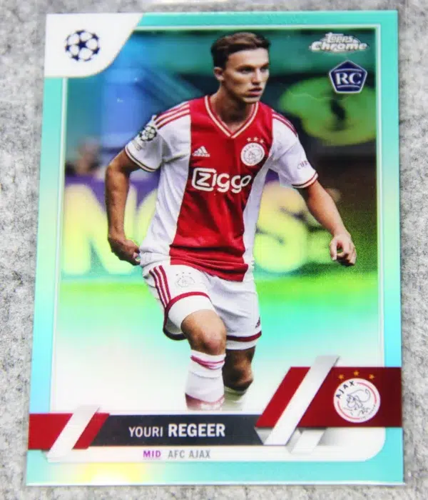 2022-23 Youri Regeer #179 Topps Chrome UEFA Champions League Aqua Wave Refractor SN#129 - front