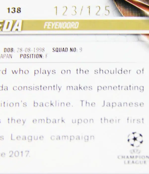 2023-24 Ayase Ueda #138 Topps UEFA Europa League Blue Inferno Refractor SN#123 - detail