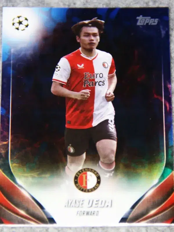 2023-24 Ayase Ueda #138 Topps UEFA Europa League Blue Inferno Refractor SN#123 - front