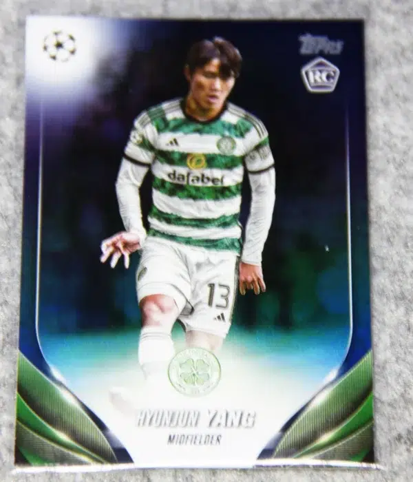 2023-24 Hyunjun Yang #83 Topps UEFA Club Competitions Pink Geometric Refractor SN#126 - front