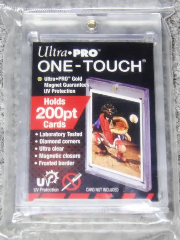 Ultra PRO One-Touch Magnetic Holder 200pt