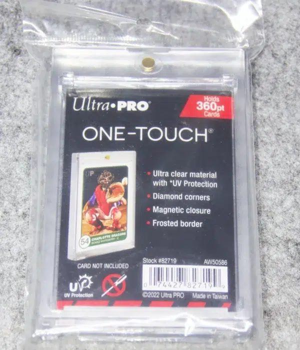 Ultra PRO One-Touch Magnetic Holder 360pt - front