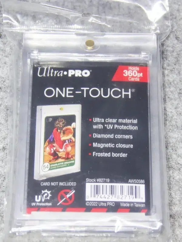 Ultra PRO One-Touch Magnetic Holder 360pt - front