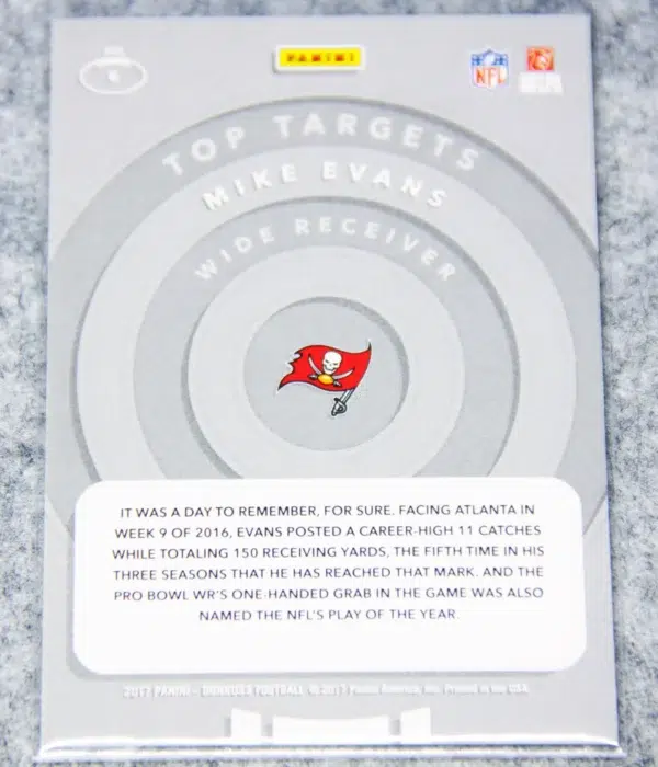 2017 Mike Evans #6 Panini Donruss Top Targets Holo SN#12 - back