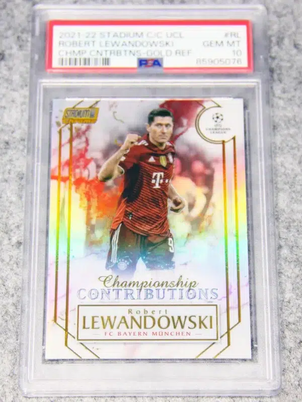 2021-22 Robert Lewandowski #CC-RL Topps Stadium Club Chrome Championship Contributions Gold SN#20 PSA 10 - front