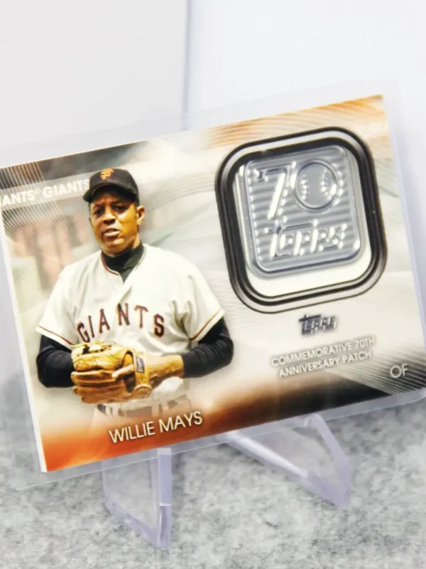 2021 Willie Mays #70LP-WM Topps Series 1 Commemorative 70th Anniversary Logo Patch - stand