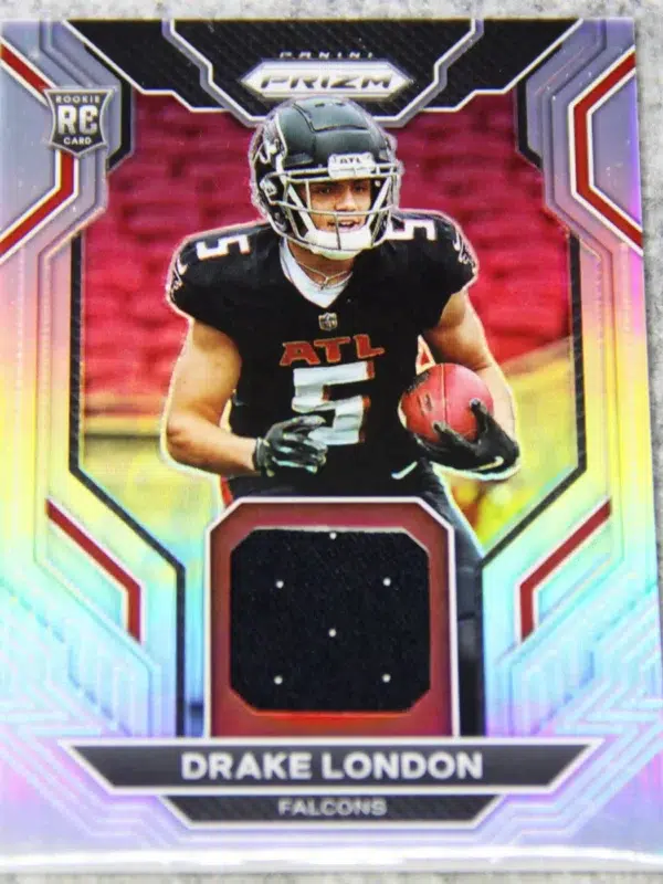 2022 Drake London #RG-DL Panini Prizm Rookie Gear Silver Prizm RC - front